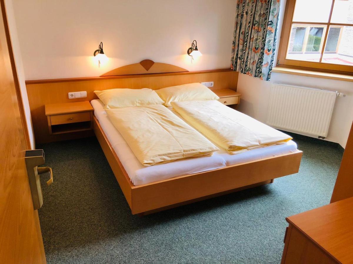 Ferienhaus Hotel Roesslwirt キルヒベルク・イン・チロル エクステリア 写真