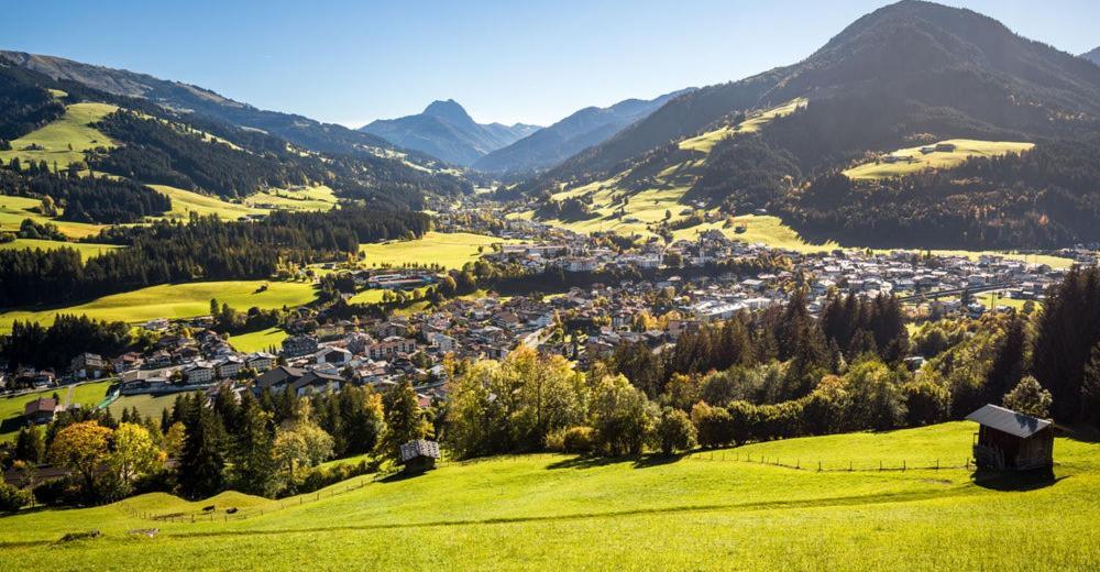 Ferienhaus Hotel Roesslwirt キルヒベルク・イン・チロル エクステリア 写真